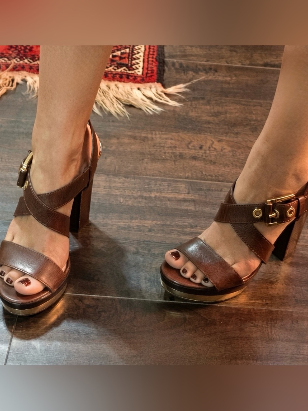 NEW MK Brown and gold heel!